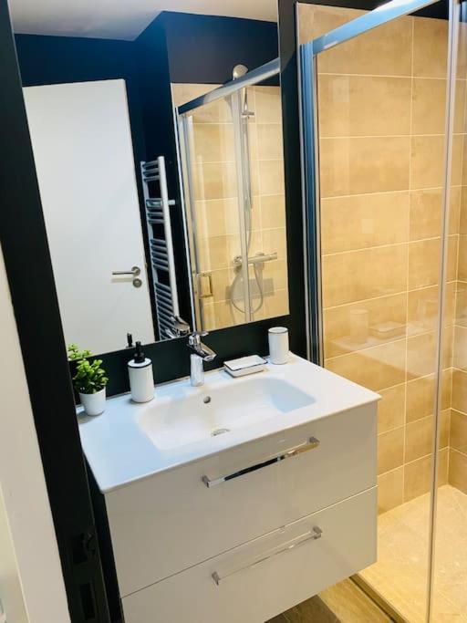 Le Viagio Superbe Appartement Avec Jacuzzi 萨尔拉拉卡内达 外观 照片